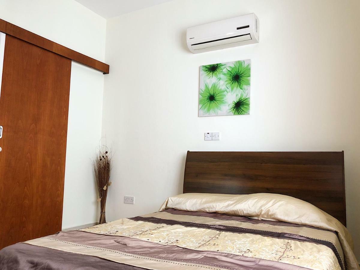 King'S Gardens Apartment Pafos Exterior foto